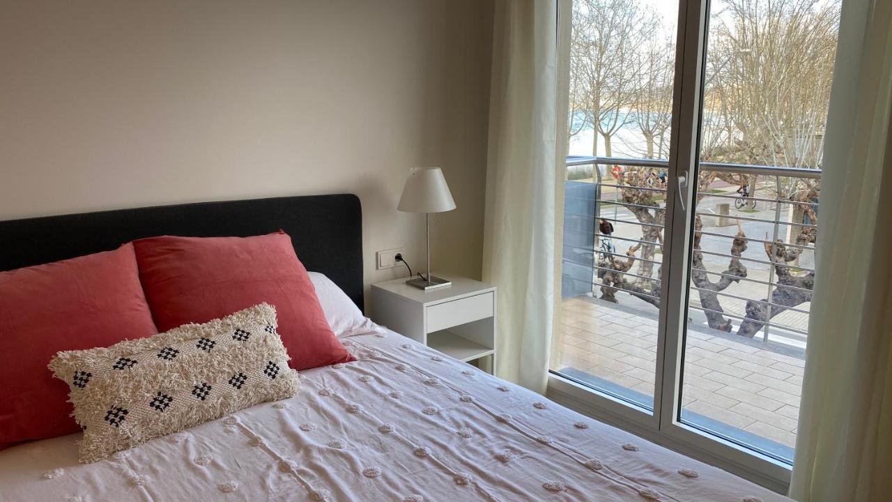 Jasalpi Unico Apartamento Delante Del Lago De Banyoles Luaran gambar