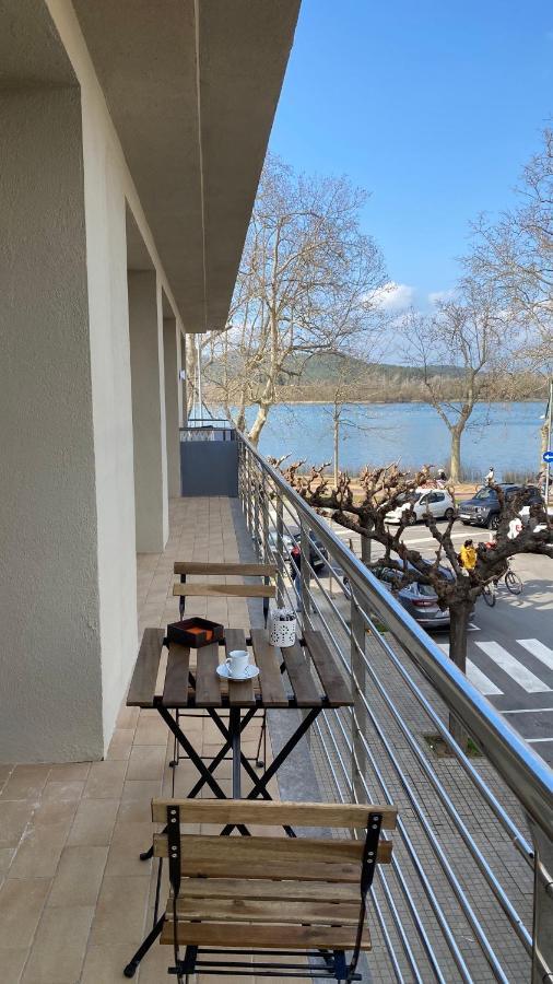 Jasalpi Unico Apartamento Delante Del Lago De Banyoles Luaran gambar