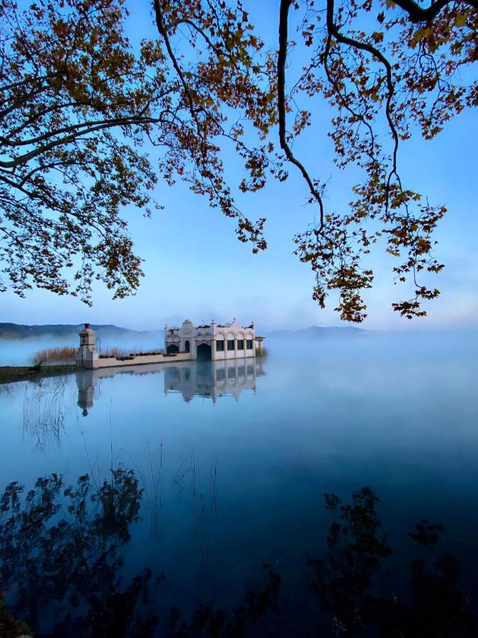 Jasalpi Unico Apartamento Delante Del Lago De Banyoles Luaran gambar